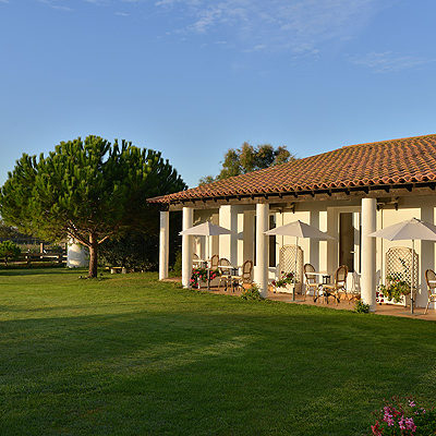 hotel au naturel mas grenouillere